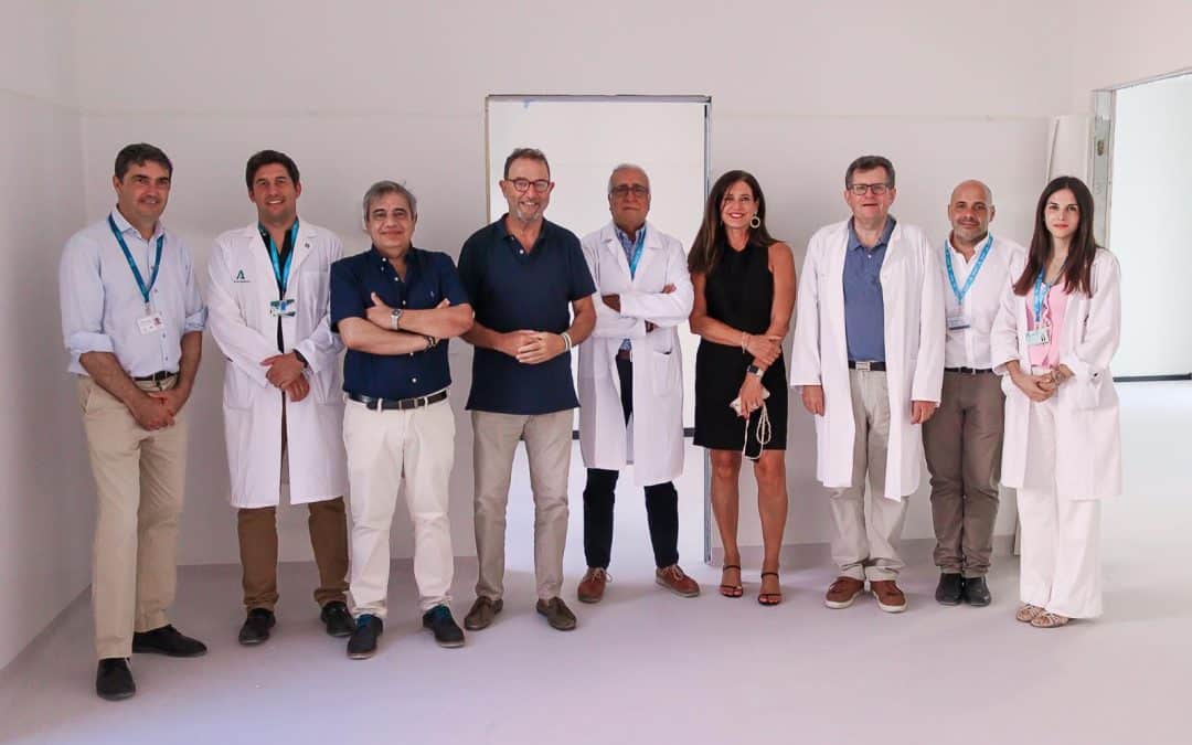 El delegado de Salud y Consumo visita las obras de adecuación del Hospital Civil para la nueva Unidad de Investigación de Fase II-III