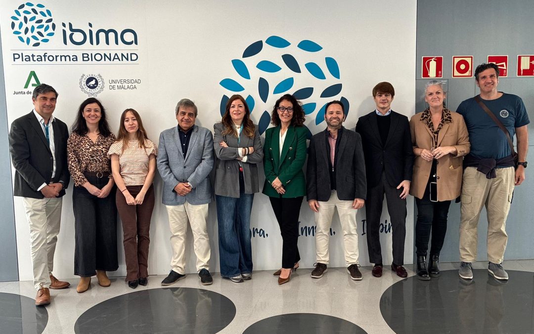 ‘Acercando la ciencia a las escuelas’: IBIMA y Farmaindustria despiertan vocaciones científicas entre jóvenes en Málaga