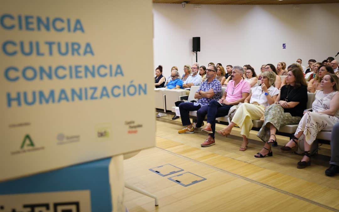 El Hospital Regional abre el II Ciclo Talks HRUM con una mirada al interior del cerebro desde la neurocirugía